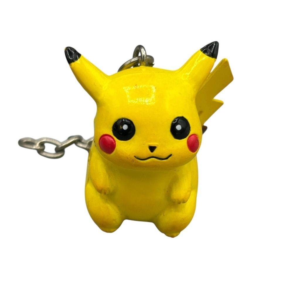 Vintage 1995 Pikachu Pokémon Keychain - Picture 3 of 7